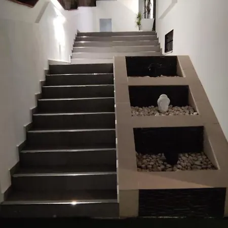 Thelifehouse *